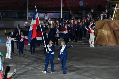 Santiago, Şili - 20 Ekim 2023, 2023 Pan Amerikan Oyunları 'nın açılış töreni Julio Maritinez Pradanos Ulusal Stadyumu' nda, Sırp Dominicana heyetinden atletlerin katılımıyla