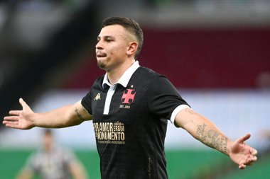 Rio, Brezilya - 20 Nisan 2024, Hugo Moura Fluminense x Vasco arasında oynanan maçta Brezilya Şampiyonası, 3. tur, Maracana Stadyumu