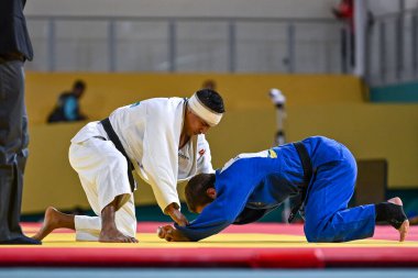 Santiago, Şili, 28 Ekim 2023, Juan Postigos (PER) - Julien Frascadore (CAN) - 2023 Pan Amerikan Oyunları 'nda erkekler -66 kilo