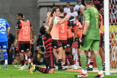 Rio, Brezilya - 23 Haziran 2024: Fluminense ile Flamengo arasındaki maçta Maracana Stadyumu 'nda oynanan 11.