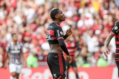 Rio, Brezilya - 23 Haziran 2024: Fluminense ile Flamengo arasındaki maçta Lorran oyuncusu Maracana Stadyumu 'nda oynanan 11.