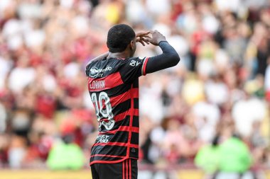 Rio, Brezilya - 23 Haziran 2024: Fluminense ile Flamengo arasındaki maçta Lorran oyuncusu Maracana Stadyumu 'nda oynanan 11.