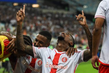Rio, Brezilya - Temmuz 04 2024: Maracana Stadyumu 'nda oynanan 14. turda Fluminense ve Internacional arasında oynanan maçta Ighor Gomes oyuncusu
