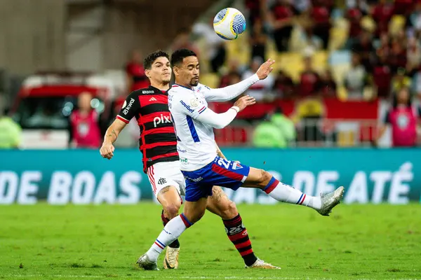 Rio, Brezilya - 11 Temmuz 2024: Yago Pikachu oyuncusu Brezilya Şampiyonası 'nda Flamengo ve Fortaleza arasında oynanan maçta, Maracana Stadyumu' nda oynanan 16.