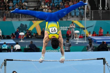 Santiago, Şili, 23 Ekim 2023, Arthur Mariano (BRA) 2023 Pan Amerikan Oyunları 'nda erkek Artistik