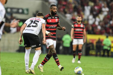 Rio, Brezilya - 15 Eylül 2024: Gerson oyuncusu Flamengo x Vasxco arasında oynanan maçta Brezilya Şampiyonası, 26.