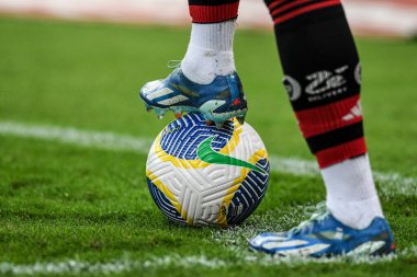 Rio, Brezilya - 29 Eylül 2024: Brezilya Şampiyonası 'nda Flamengo x Athletico-PR arasındaki maçta ayak topu oyuncusu, Maracana Stadyumu' nda 27.