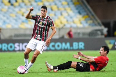 Rio, Brezilya - 22 Ekim 2024: Facundo Bernal Fluminense x Athletico-PR arasındaki maçta Brezilya Şampiyonası, Maracana Stadyumu 'nda 17. raunt