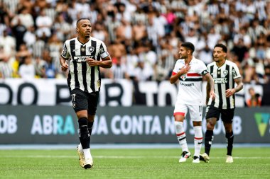 Rio, Brezilya, 8 Aralık 2024 - Marlon Freitas, Brezilya Şampiyonası 'nda Botafogo ile Sao Paulo arasında oynanan maçta Nilton Santos Stadyumu' nda 36.