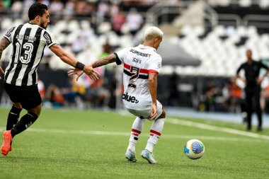 Rio, Brezilya, 8 Aralık 2024 - Botafogo ile Sao Paulo arasındaki maçta Igor Vinicius Nilton Santos Stadyumu 'nda oynanan 36.