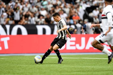 Rio, Brezilya, 8 Aralık 2024 - Brezilya Şampiyonası 'nda Botafogo ile Sao Paulo arasında oynanan maçta Savarino oyuncusu, Nilton Santos Stadyumu' nda 36.