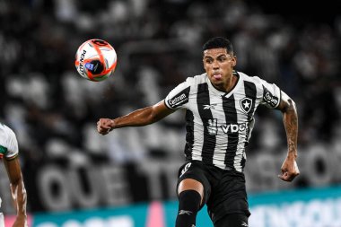 Rio, Brezilya - 14 Kasım 2025: Botafogo x Portuguesa ile Nilton Santos Stadyumu 'nda oynanan karşılaşmada Vitinho oyuncusu
