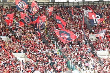 Rio, Brezilya - 16 Mart 2025: Maracana Stadyumu 'nda oynanan 2025 Carioca Şampiyonası final maçı için Flamengo x Fluminense arasındaki maç sırasında taraftarlar
