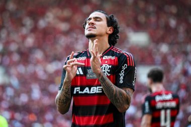 Rio, Brezilya - Abril 27, 2025: Maracana Stadyumu 'nda düzenlenen Brezilya Şampiyonası' nda Flamengo x Corinthians arasında oynanan maçta Pedro oyuncusu