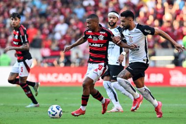 Rio, Brezilya - Abril 27, 2025: De La Cruz oyuncusu Flamengo x Corinthians arasında oynanan maçta Maracana Stadyumu 'nda Brezilya Şampiyonası' nın 6rd.