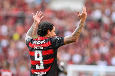 Rio, Brezilya - Abril 27, 2025: Maracana Stadyumu 'nda düzenlenen Brezilya Şampiyonası' nda Flamengo x Corinthians arasında oynanan maçta Pedro oyuncusu