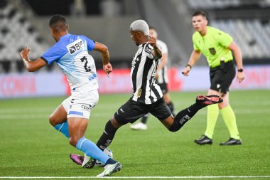 Rio, Brezilya - Abril 30, 2025: Brezilya 'nın Nilton Santos Stadyumu' nda oynanan Botafogo x Capital maçı sırasında Jeffinho oyuncusu
