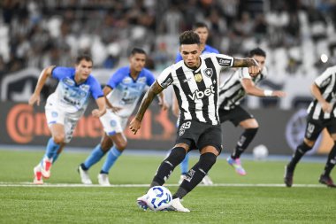 Rio, Brezilya - 30 Abril 2025: Brezilya 'nın Nilton Santos Stadyumu' nda oynanan Botafogo x Capital maçı sırasında Igor Jesus oyuncusu