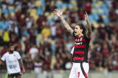 Rio, Brezilya - 21 Mayıs 2025: Maracana Stadyumu 'nda oynanan Flamengo x Botafogo-PB maçında Pedro oyuncusu