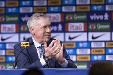 Rio de Janeiro, Brezilya - 26 Mayıs 2025: Brezilya erkek milli futbol takımını Pazartesi öğleden sonra Grant Hyatt Hotel 'de yeni koç Carlo Ancelotti duyurdu., 