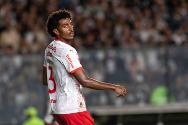 Rio, Brezilya - 31 Mayıs 2025: Eduardo oyuncusu Vasco x Bragantino arasında oynanan maçta Sao Januario Stadyumu 'nda oynanan Brezilya Şampiyonası' nın 11.