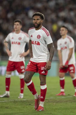 Rio, Brezilya - Ağustos 06, 2025: Wesley oyuncusu Maracana Stadyumu 'nda oynanan Fluminense x Internacional round 16 ile Brezilya Kupası arasında oynanan maçta