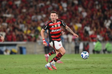 Rio, Brezilya - Ekim 02, 2025: Saul, Flamengo x Cruzeiro arasındaki maçta Maracana Stadyumu 'ndaki Brezilya Şampiyonası' nın 26.