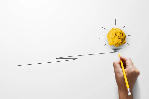 Ideias Pensamento Criativo Conceito Inovação Bola Sucata Papel Cor Amarela — Fotografia de Stock
