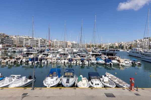 stock image Athens, Piraeus, Greece - October 18, 2022: View of the port in the Bay of Zea (Pasalimani) with moored yachts on a beautiful sunny day