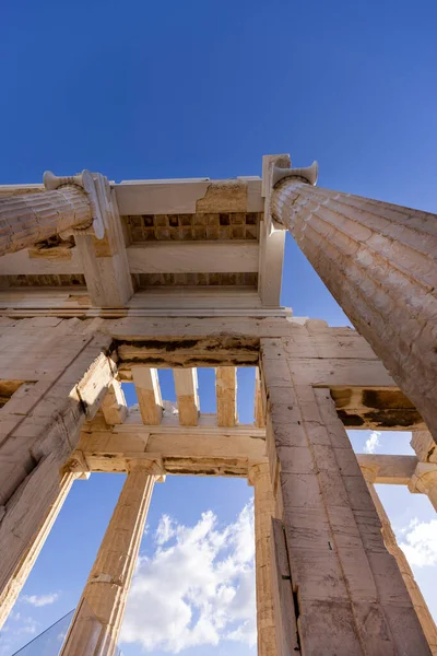 Propylaia Monumentális Ünnepélyes Átjáró Nagy Oszlopokkal Athéni Akropoliszba Görögországba Egy — Stock Fotó