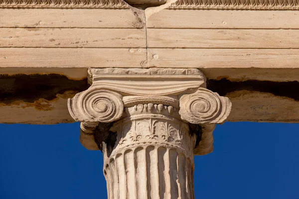 Erechtheion Świątynia Athena Polias Akropolu Aten Grecja Szczegóły Kolumn Stylu — Zdjęcie stockowe