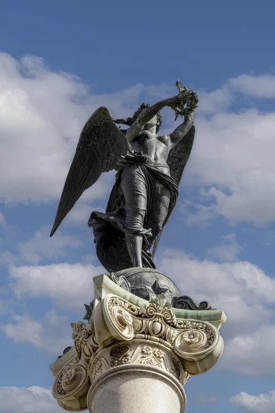 Neapel Italien Juni 2021 Bronzestatue Der Märtyrertugend Der Spitze Der — Stockfoto