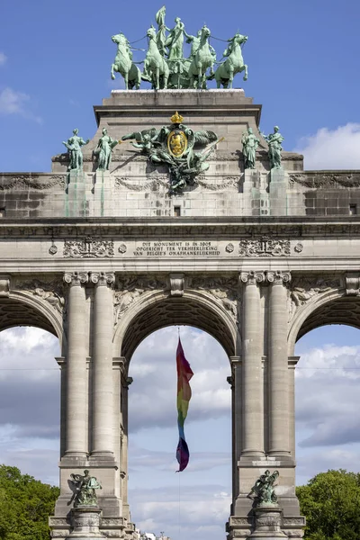 Bruxelas Bélgica Maio 2023 Estátua Quadriga Topo Arco Triunfal Cinquantenaire — Fotografia de Stock