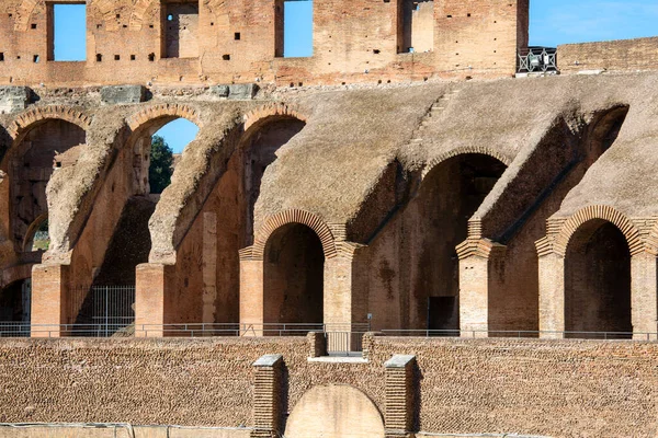 Roma Italia Octubre 2020 Coliseo Antiguo Anfiteatro Oval Del Siglo —  Fotos de Stock