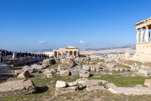 Atenas Grecia Octubre 2022 Grupo Turistas Las Ruinas Acrópolis Vista — Foto de Stock