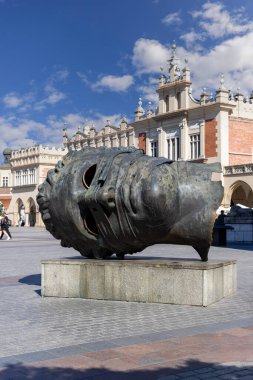 Krakow, Polonya - 6 Eylül 2023: Polonyalı heykeltıraş Igor Mitoraj 'ın 