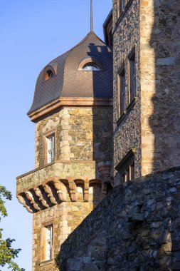 Walbrzych, Polonya - 1 Ekim 2021 Ksiaz Şatosu, ortaçağ gizemli 13. yüzyıl kalesi. Polonya 'nın en büyük üçüncü kalesidir.