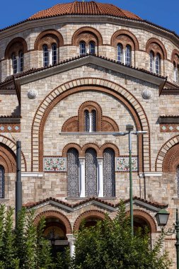 Atina, Pire, Yunanistan - 18 Ekim 2022: Neo-Bizans tarzı Hagia Triada Katedrali, Kutsal Trinity Rum Ortodoks Kilisesi