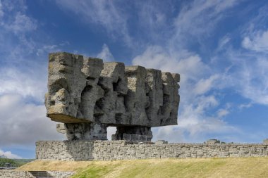 Majdanek; Lublin; Polonya - 24 Mayıs 2022: Majdanek Nazi toplama ve imha kampındaki Savaş ve Şehitlik Anıtı (Konzentrationslager Lublin)