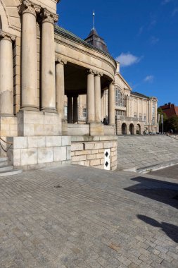 Szczecin, Polonya - 16 Eylül 2022: Chrobry Embankment (Hakena Terrace) gözlem güvertesi, Kuzey Rotunda 'dan görüş