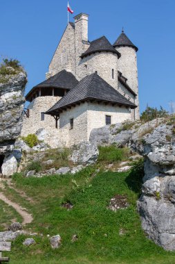 Bobolice Kalesi, Silezya, Polonya - 16 Eylül 2020: Polonya Jurassic Highland 'da bulunan Ortaçağ kraliyet Bobolice Kalesi