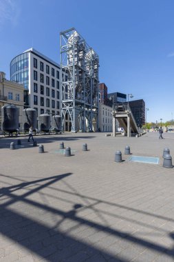 Lodz, Polonya - 4 Mayıs 2023: EC1 Lodz, Kültür Şehri, iş, bilim, ticaret ve kültür merkezi. Yeni Merkez Lodz Fabryczna Tren İstasyonu 'nun yanında.