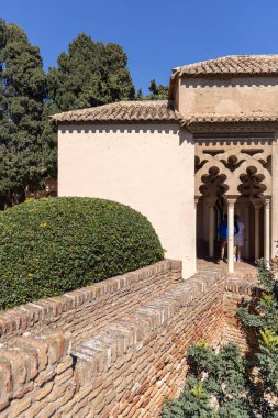 Malaga, İspanya, Endülüs - 26 Mart 2025: Alcazaba 'daki Nasrid Sarayı, 11. yüzyıl Müslüman sarayı. İslami (Fas) mimari tarzında inşa edilmiştir.