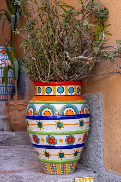 Tipik Sicilya 'nın Taormina; Sicilya; İtalya