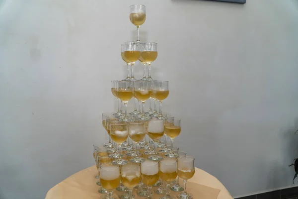 Bicchieri Champagne Sfondo Bianco — Foto Stock