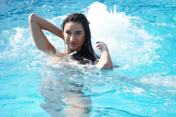 Sexy Girl Transparent Dress Swimming Pool — Stock Photo, Image