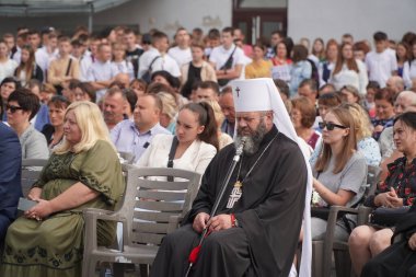 Lutsk, Ukrayna, 27 Mayıs 2023: Ulusal Gıda Teknolojileri Üniversitesi 'nin Volyn Profesyonel Koleji öğrencilerine takdirname
