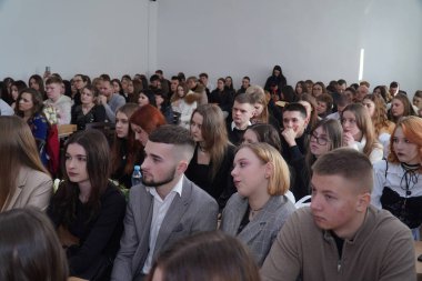 Lutsk, Ukrayna: 8 Mart 'ta Ulusal Gıda Teknolojileri Üniversitesi Volyn Profesyonel Koleji' nde ödül töreni