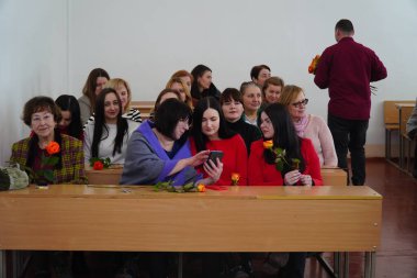 Lutsk, Ukrayna: 8 Mart 'ta Ulusal Gıda Teknolojileri Üniversitesi Volyn Profesyonel Koleji' nde ödül töreni