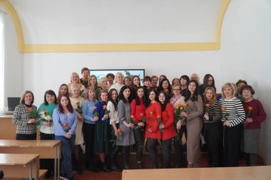 Lutsk, Ukrayna: 8 Mart 'ta Ulusal Gıda Teknolojileri Üniversitesi Volyn Profesyonel Koleji' nde ödül töreni